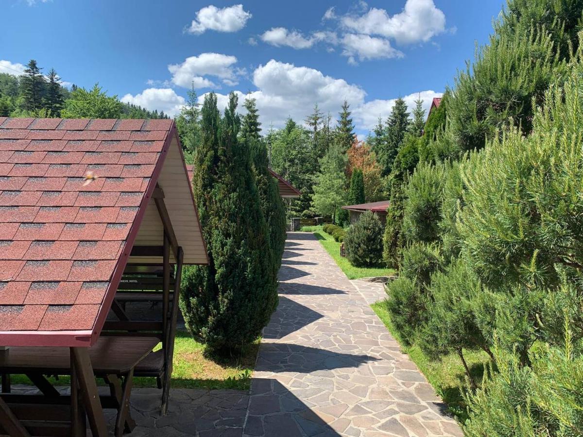 Готель Жди Ня Єво Instagram Zhdenievo Hotel Zhdenijevo Eksteriør billede